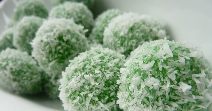 Sweet Coconut Rice Balls (Klepon)