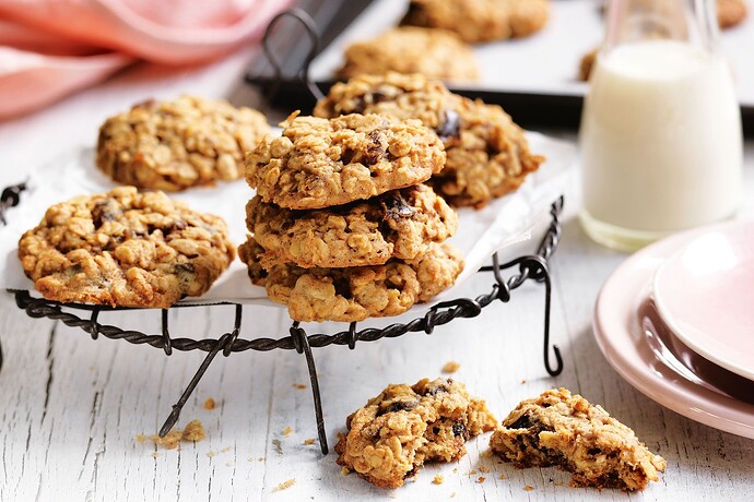 Date and Oat Cookies