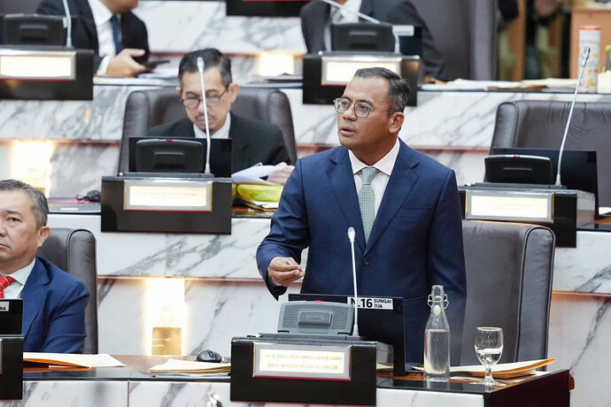 Amirudin_Shaari_Selnagaor_MB_DUN